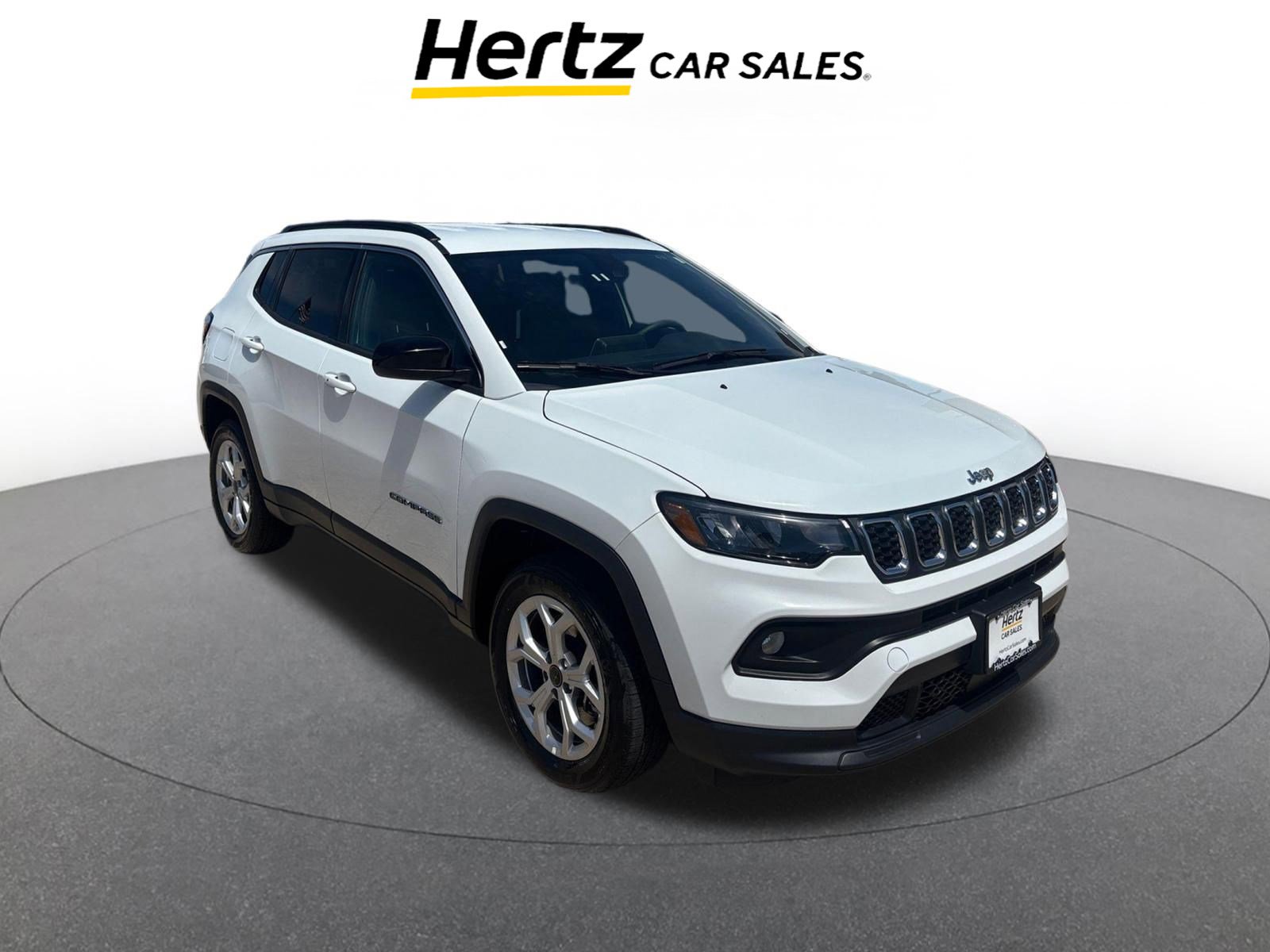 Used 2025 Jeep Compass Latitude image 1
