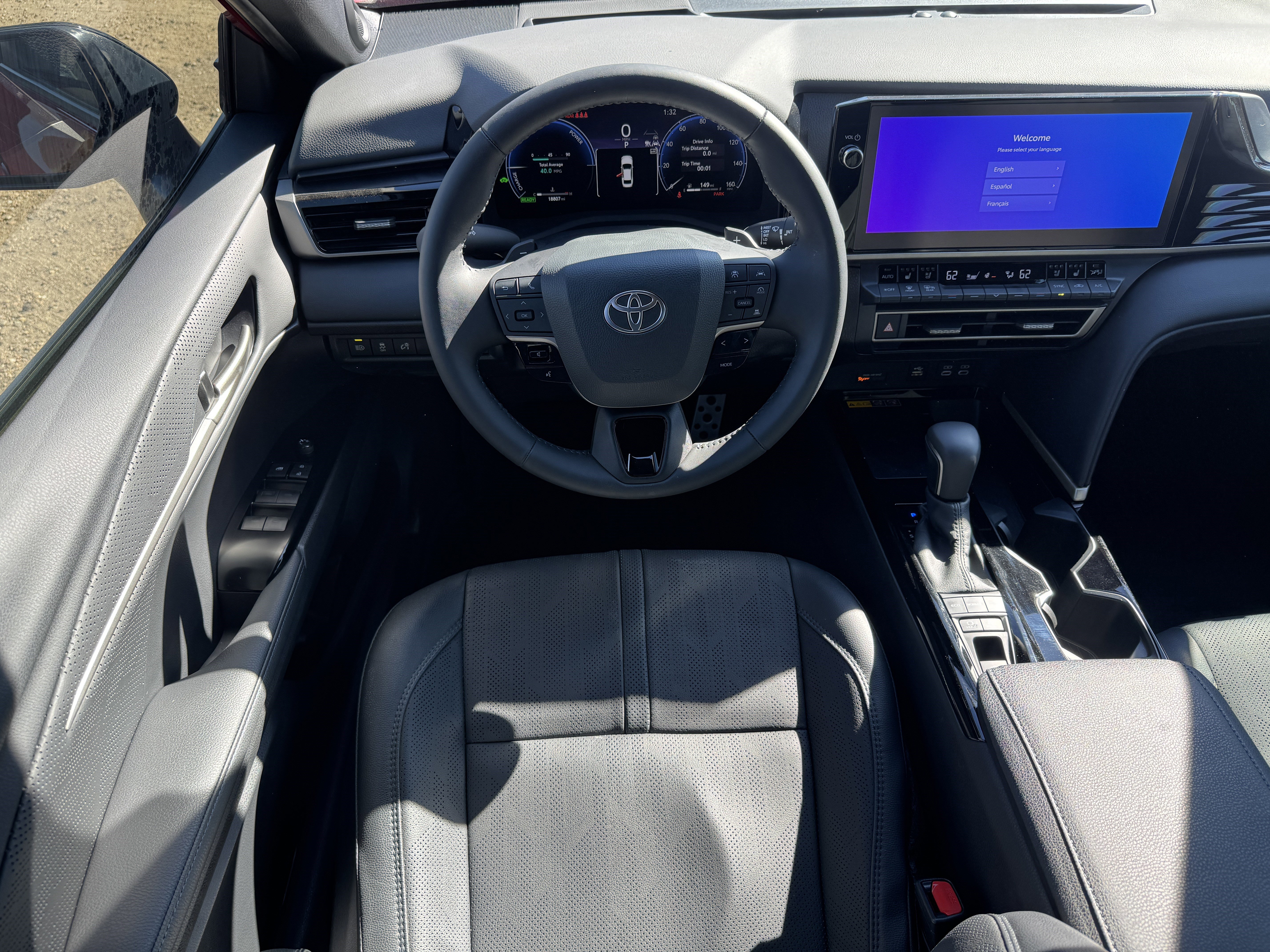 Used 2025 Toyota Camry XSE w/ Premium Package image 16