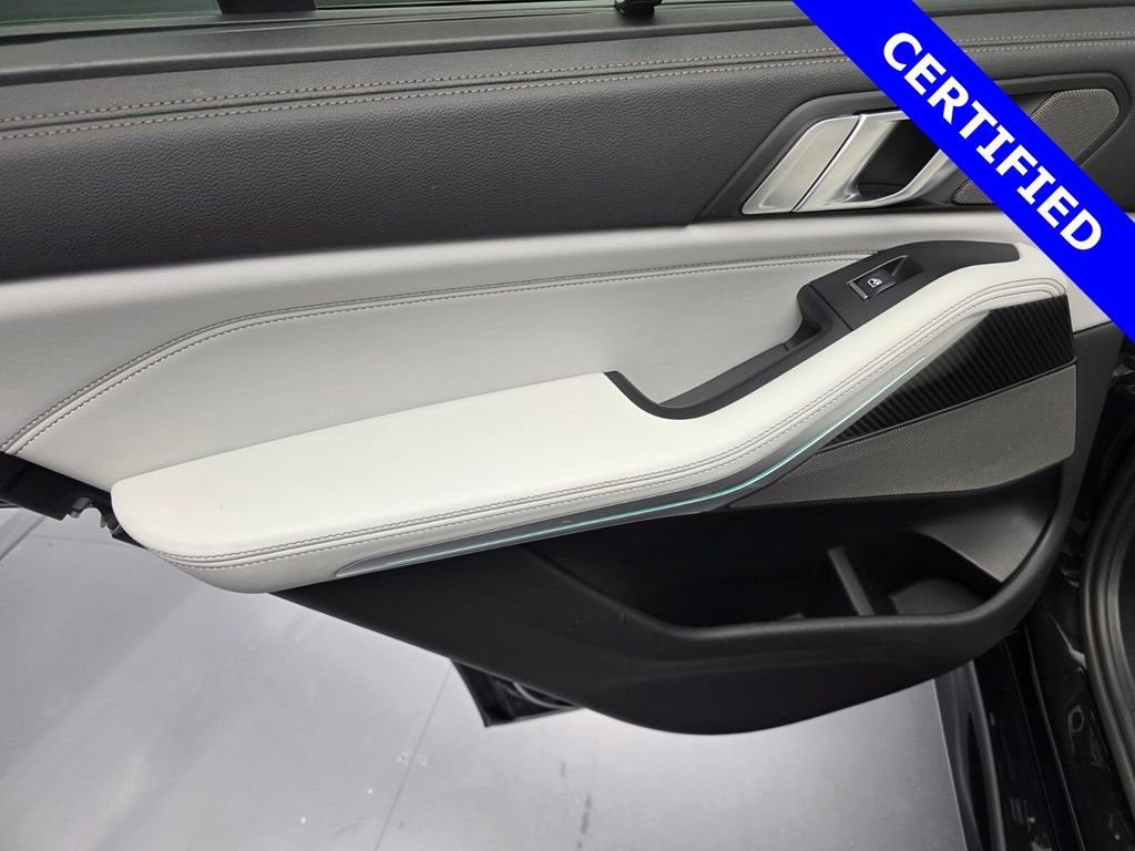 Certified 2023 BMW X5 M50i w/ Executive Package image 15