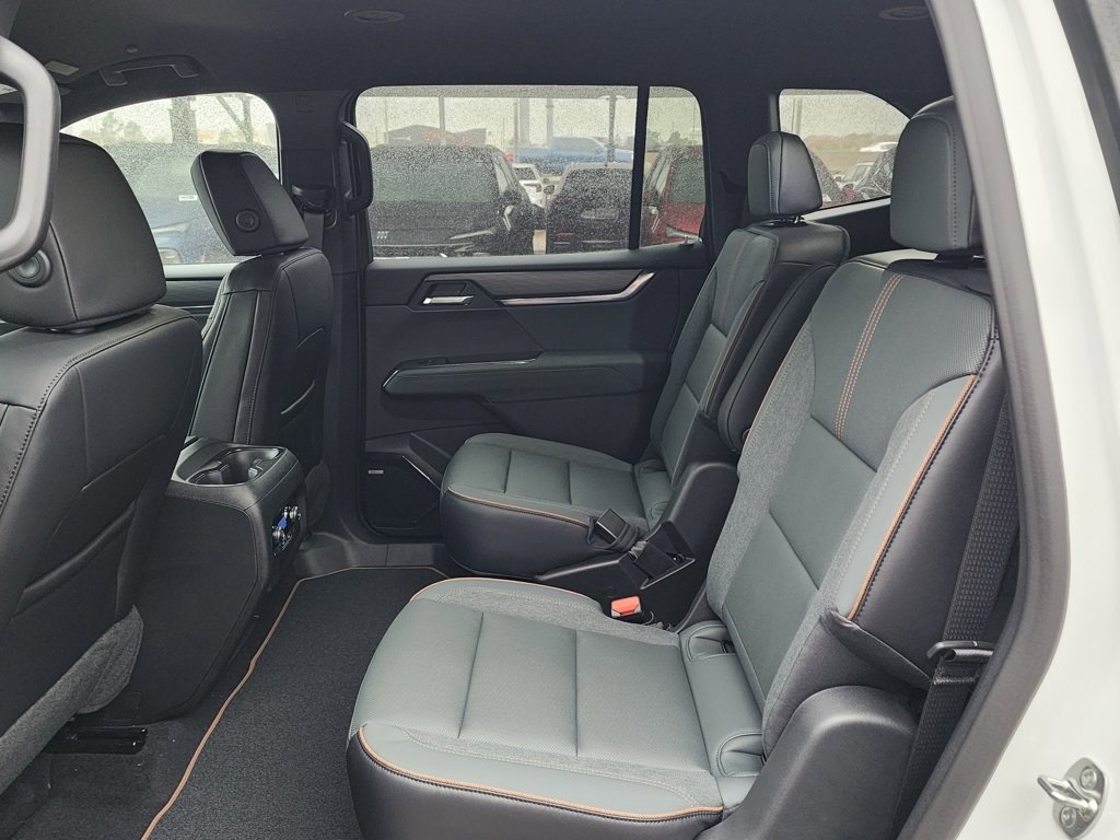 New 2026 GMC Acadia AT4 image 46
