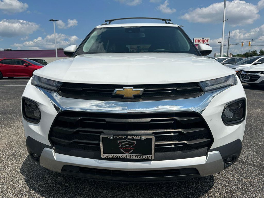 Used 2022 Chevrolet TrailBlazer LT w/ Convenience Package FWD image 4