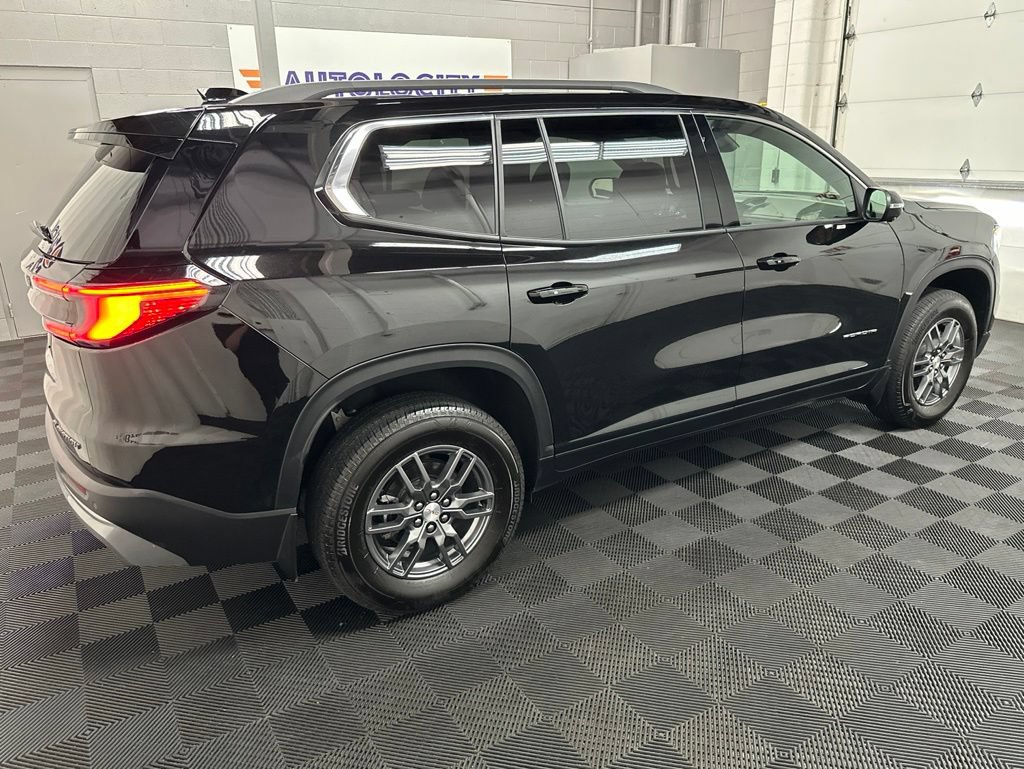 Used 2025 GMC Acadia Elevation AWD/4WD image 10