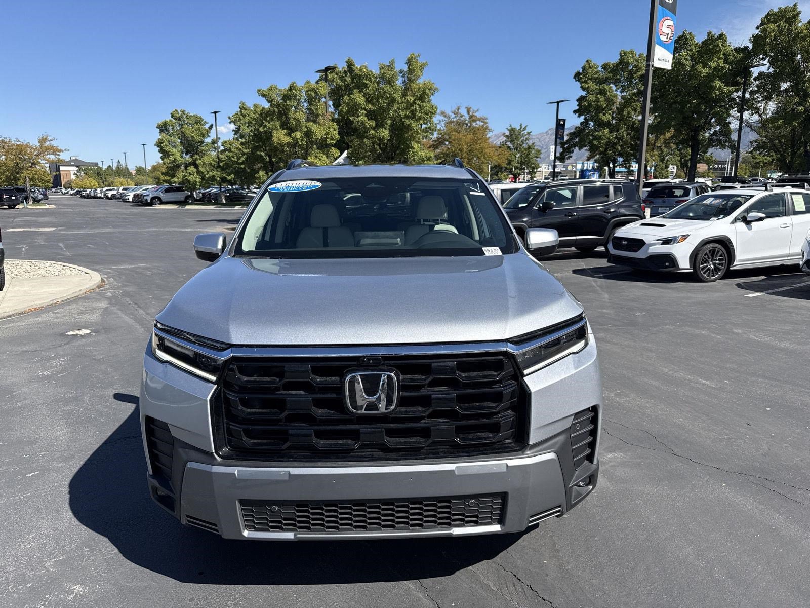 Certified 2026 Honda Pilot Touring image 2