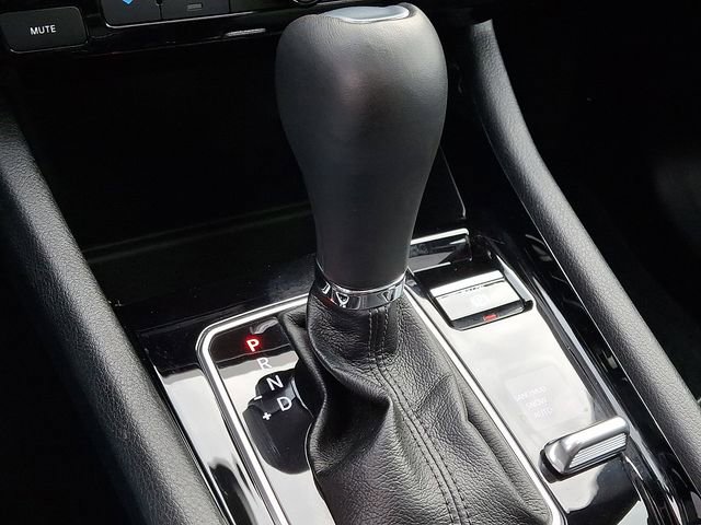 Used 2024 Jeep Compass Limited w/ High Altitude Package AWD/4WD image 17