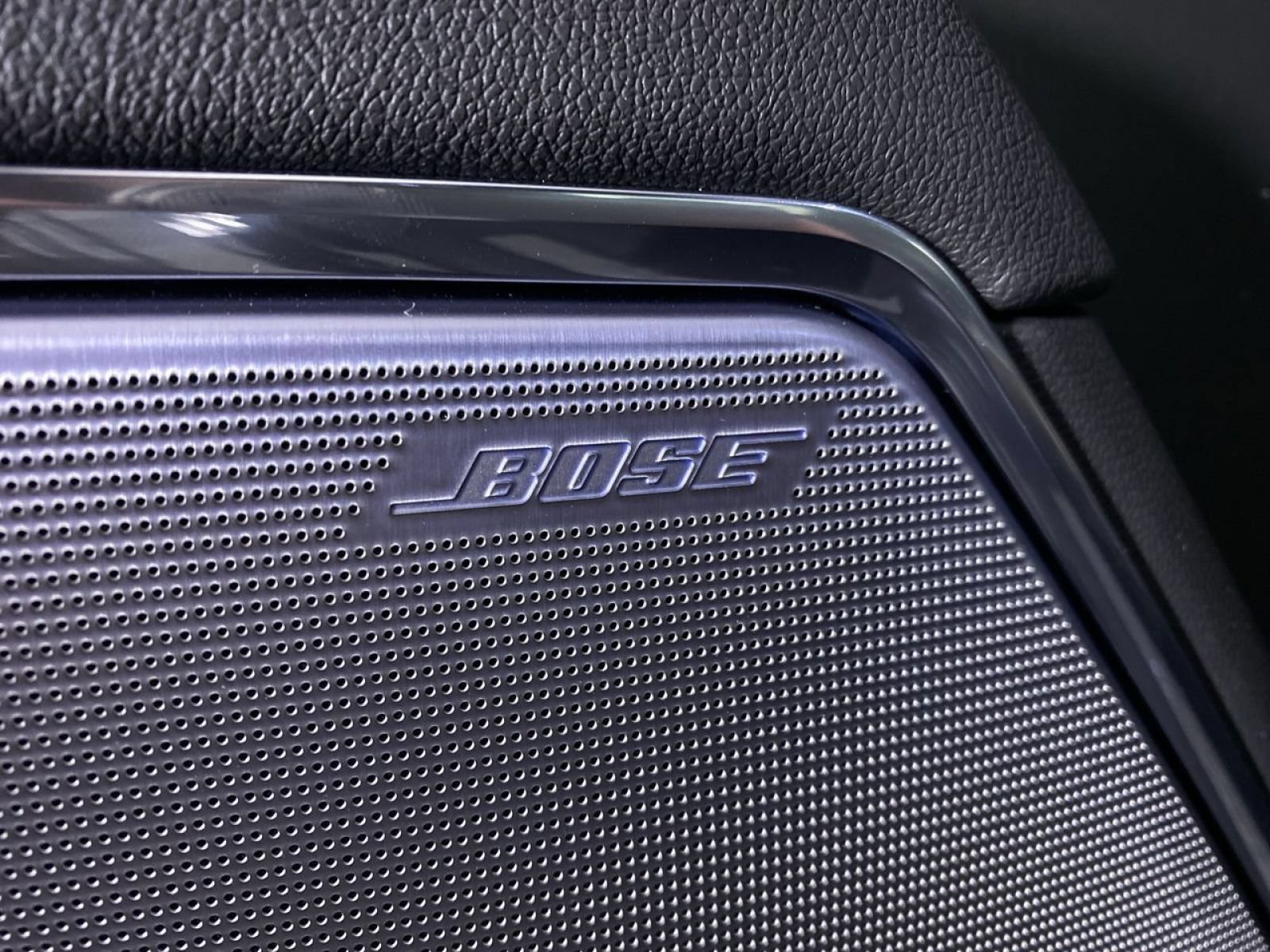 New 2026 Chevrolet Silverado 1500 High Country w/ Midnight Edition AWD/4WD image 13