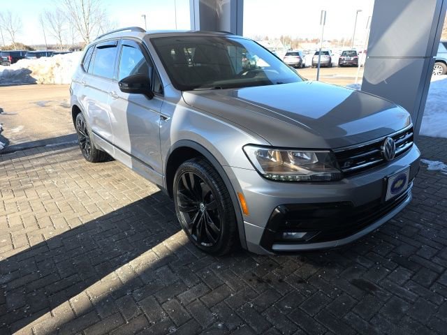 Used 2020 Volkswagen Tiguan SE R-Line image 5