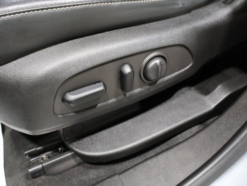 Used 2020 GMC Acadia SLT image 10