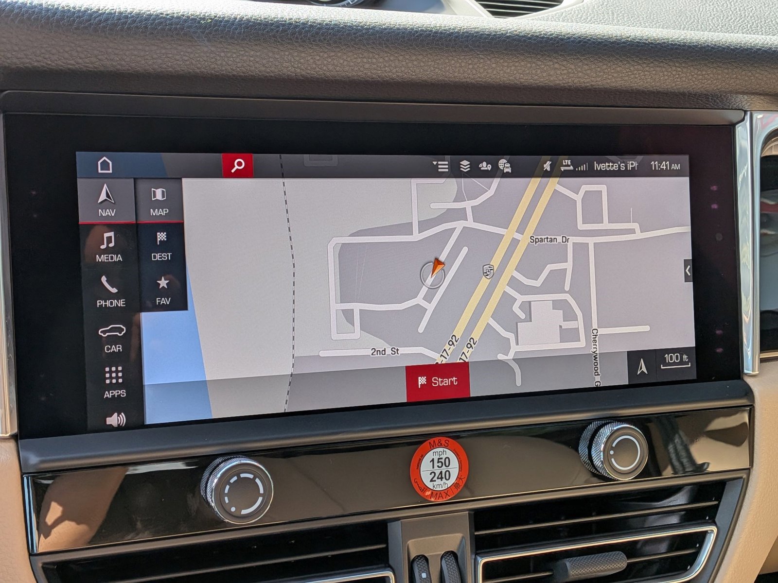 New 2026 Porsche Macan image 18