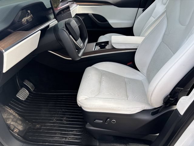 Used 2022 Tesla Model X AWD/4WD image 19