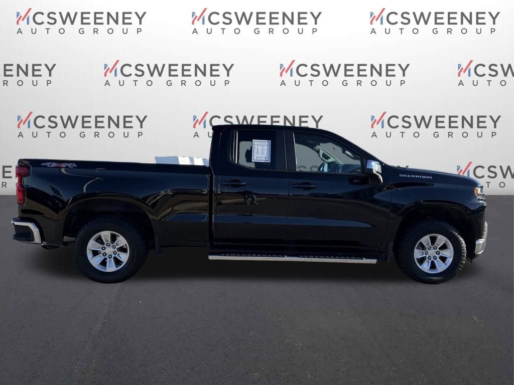 Used 2020 Chevrolet Silverado 1500 LT w/ Trailering Package image 8