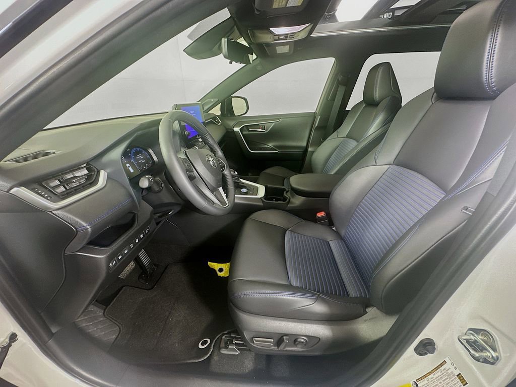 Used 2024 Toyota RAV4 XSE image 20