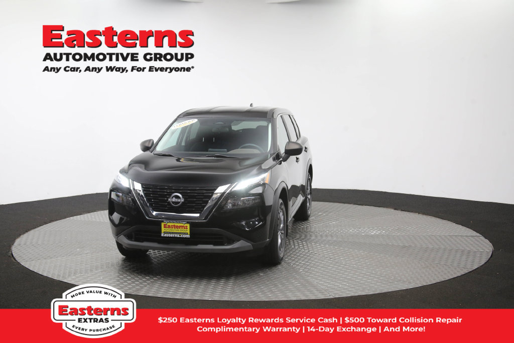 Used 2023 Nissan Rogue S AWD/4WD image 55