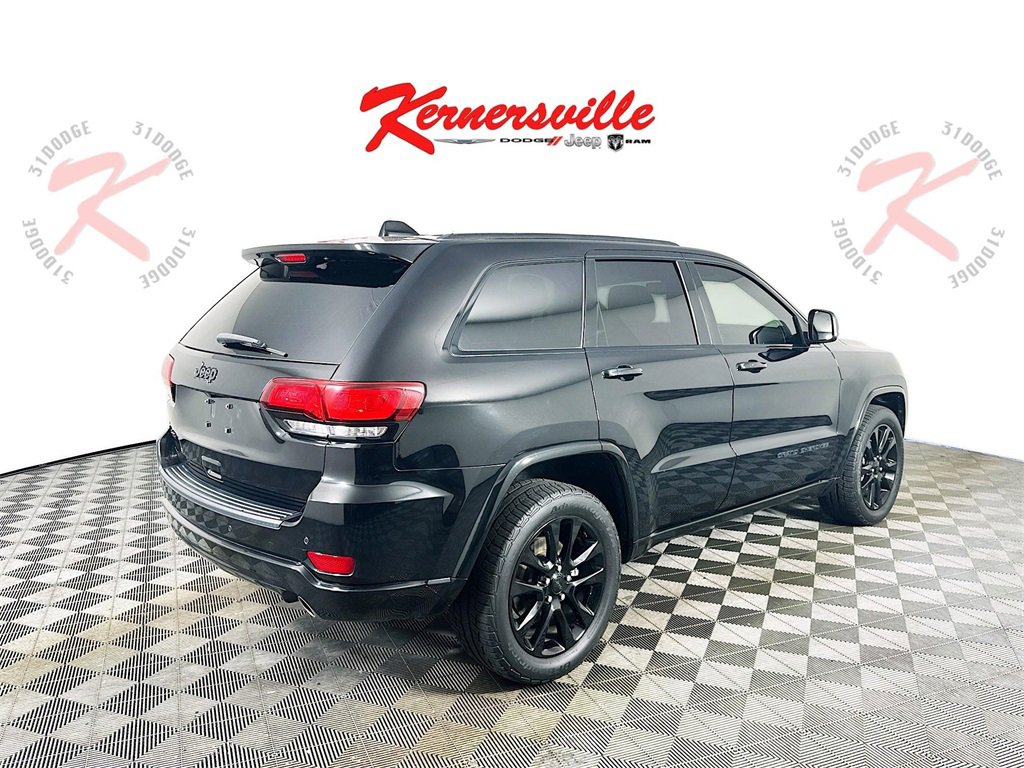 Used 2019 Jeep Grand Cherokee Altitude image 7