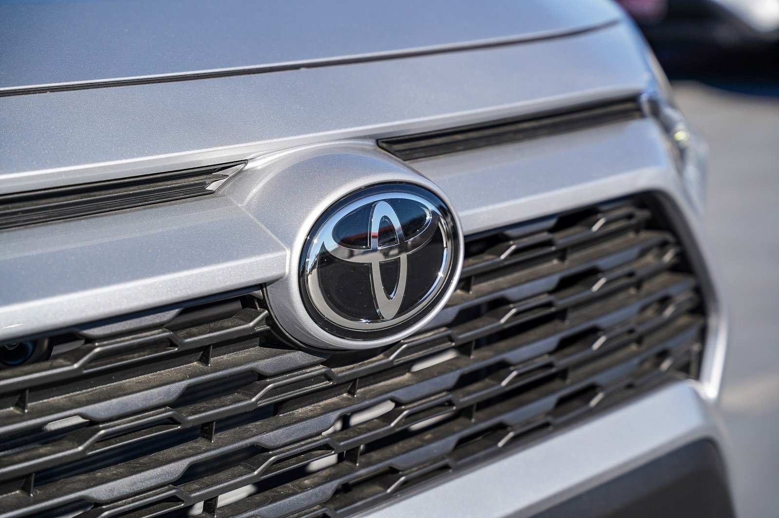 New 2025 Toyota RAV4 XLE image 12