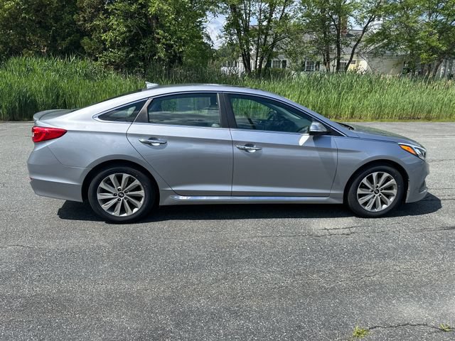 Used 2017 Hyundai Sonata Sport w/ Value Edition Package 02 FWD image 6