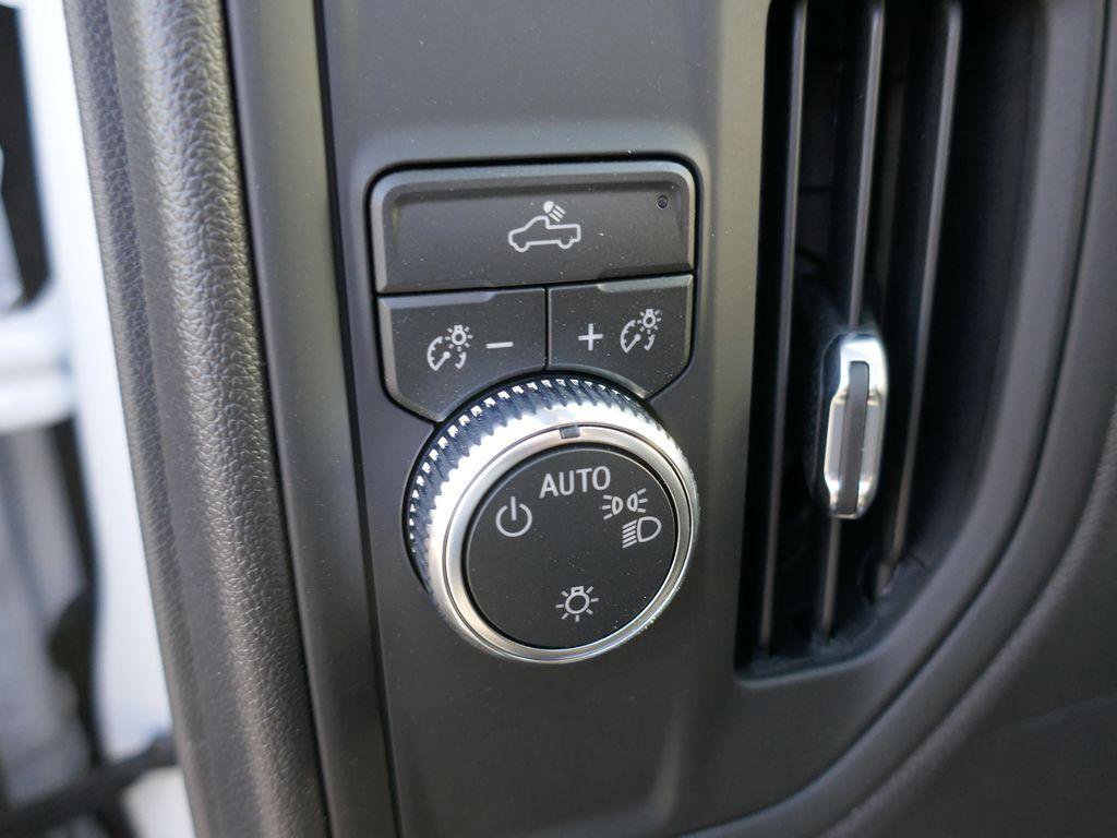 New 2026 GMC Sierra 1500 Pro image 15