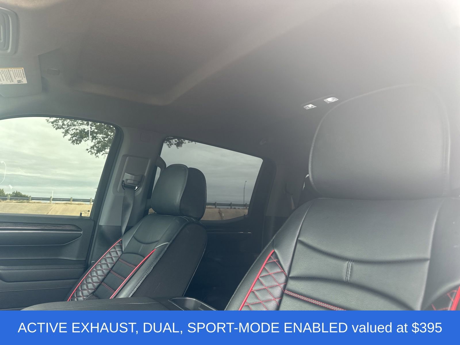 Used 2024 Chevrolet Silverado 1500 LTZ w/ Technology Package image 9