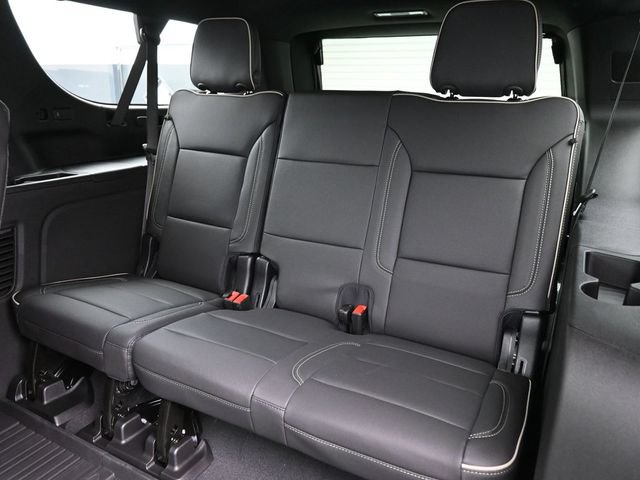 New 2026 GMC Yukon XL Elevation w/ Elevation Premium Package AWD/4WD image 13