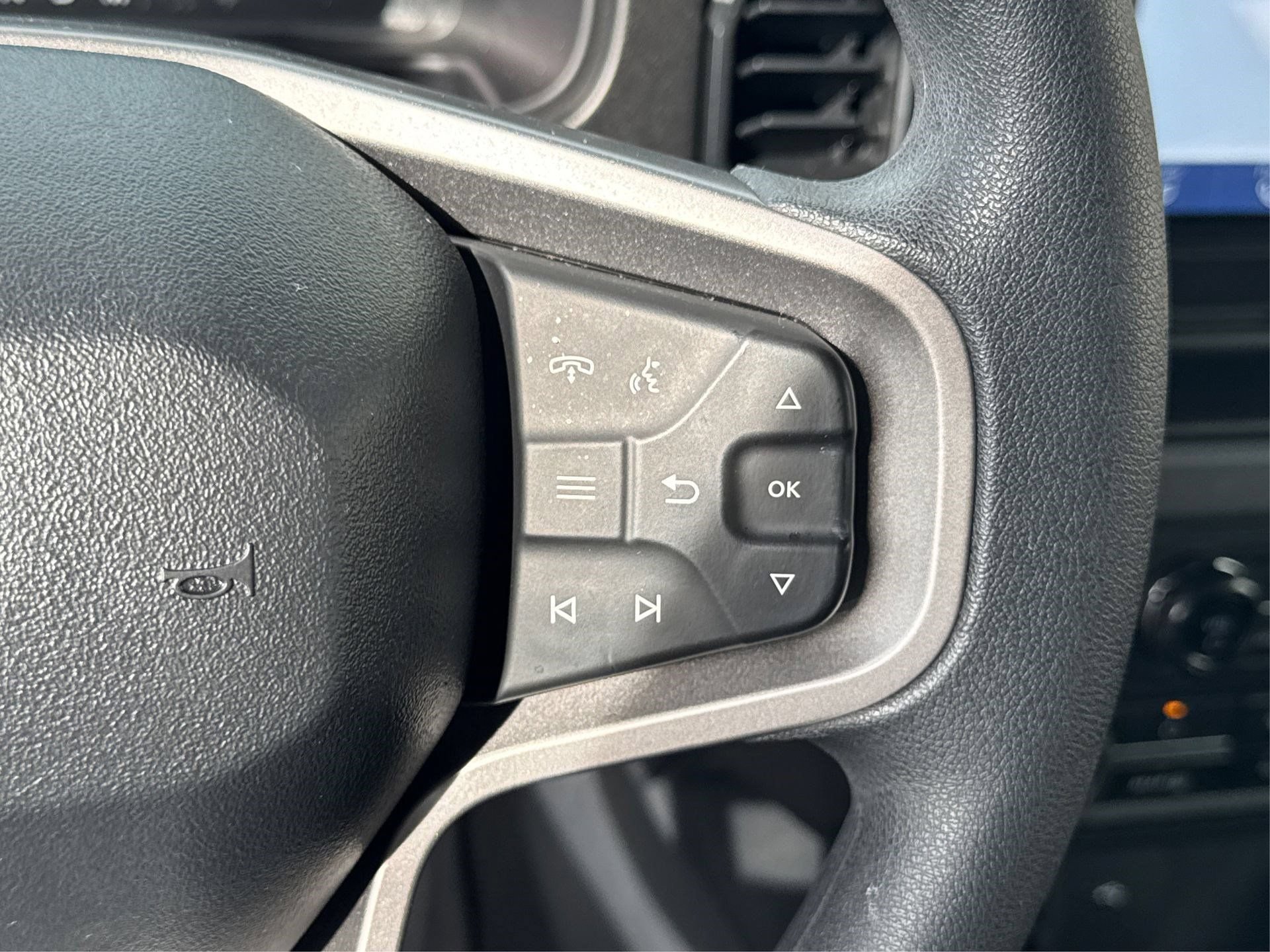 Used 2023 Ford Bronco 4-Door AWD/4WD image 33