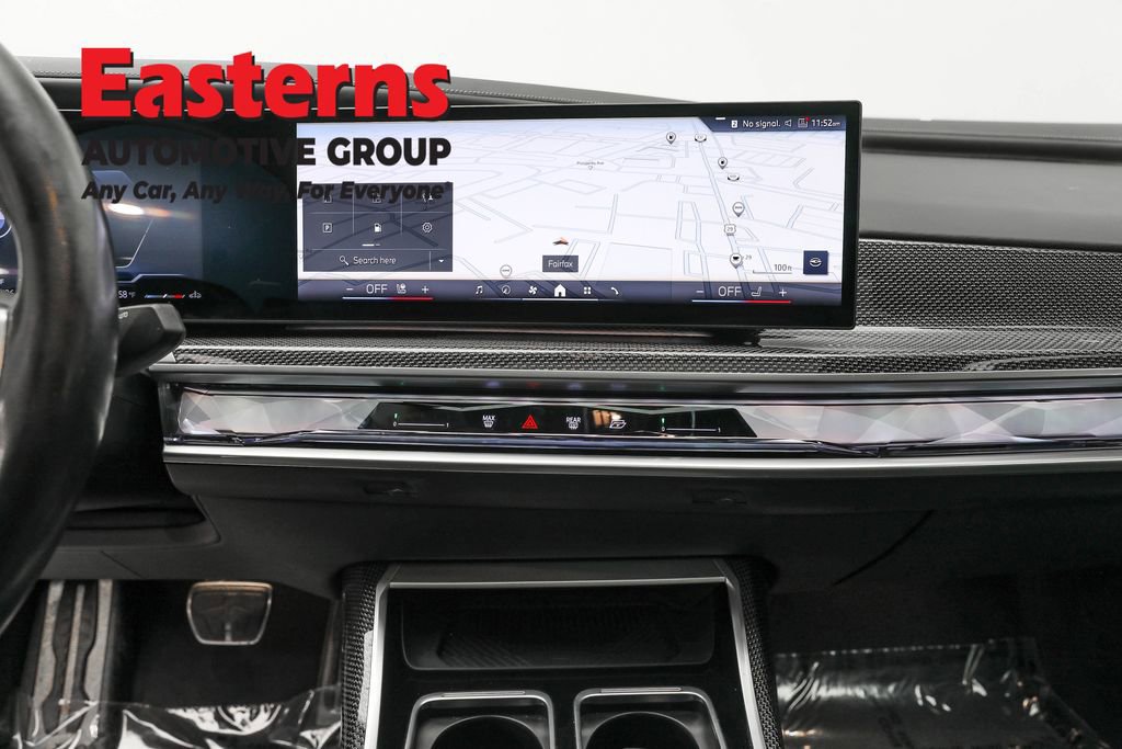 Used 2023 BMW 740i w/ Executive Package image 12