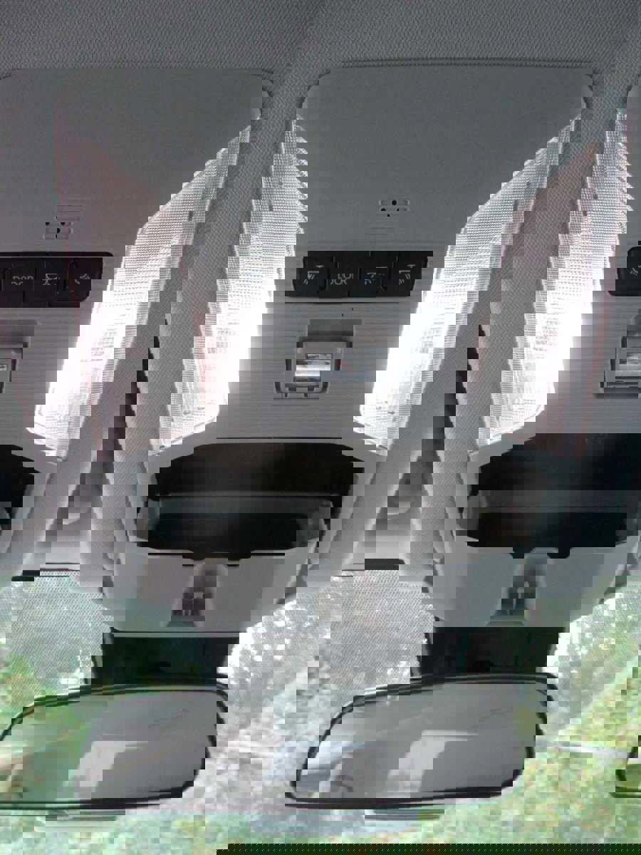 Used 2022 Toyota RAV4 LE image 26