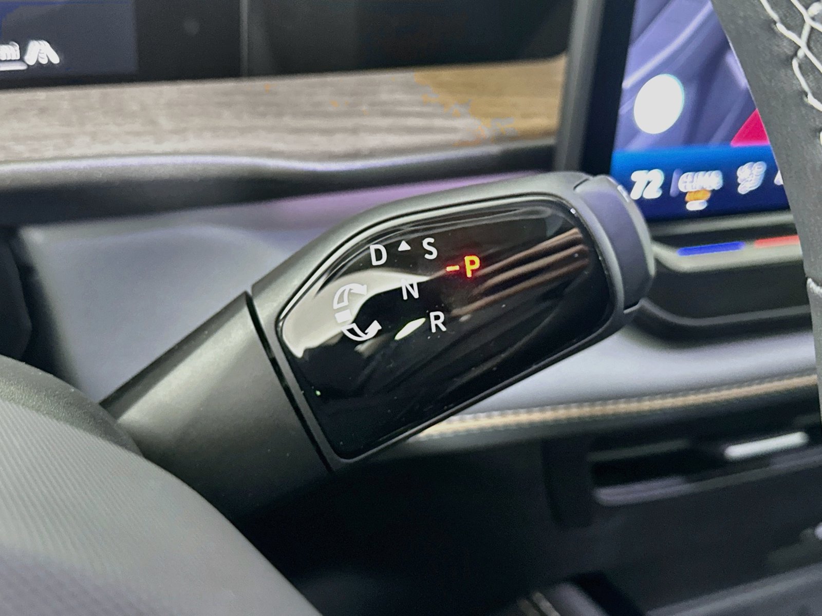 New 2027 Volkswagen Atlas SE AWD/4WD image 27