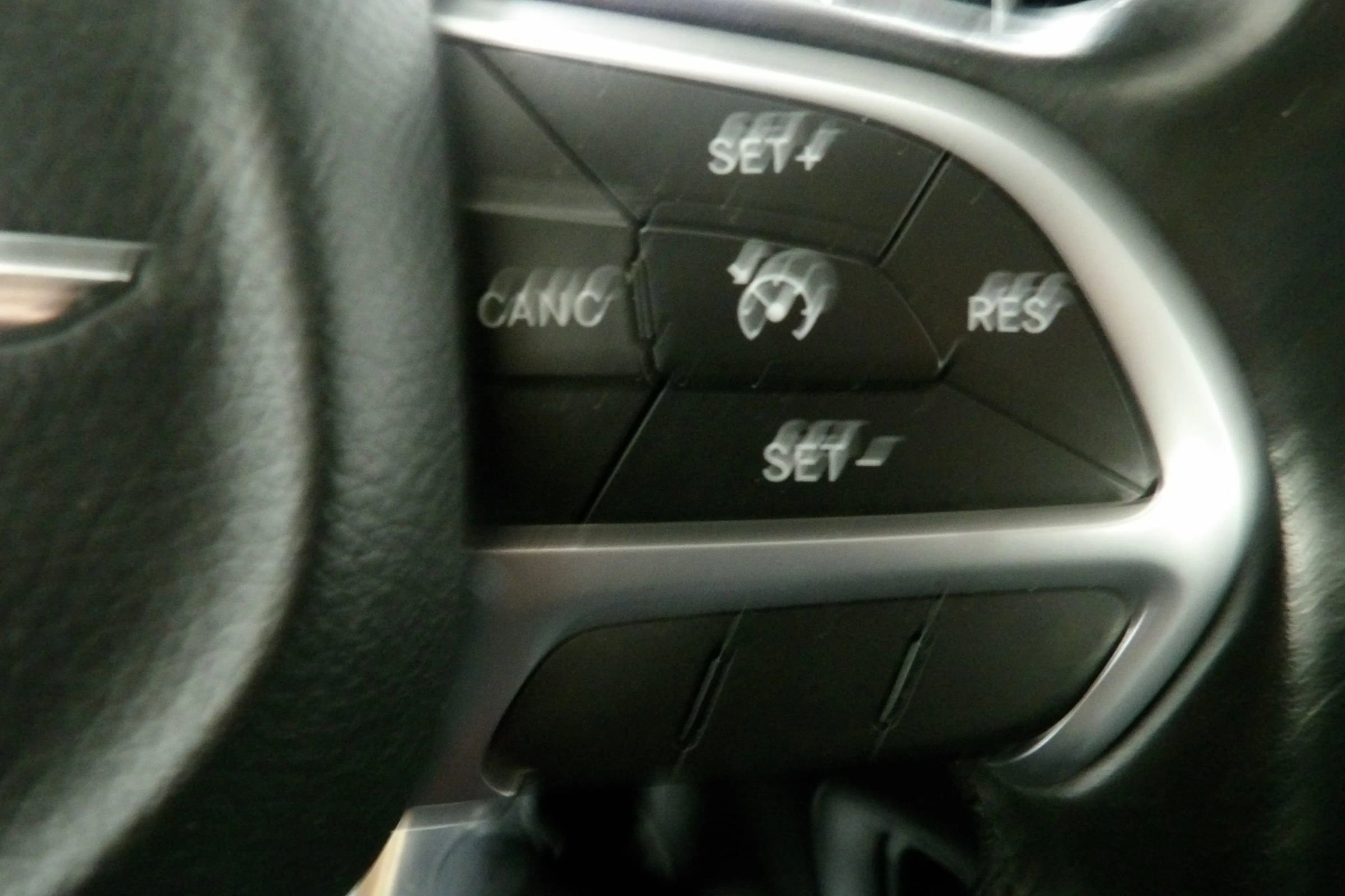 Used 2017 Chrysler 200 LX FWD image 15