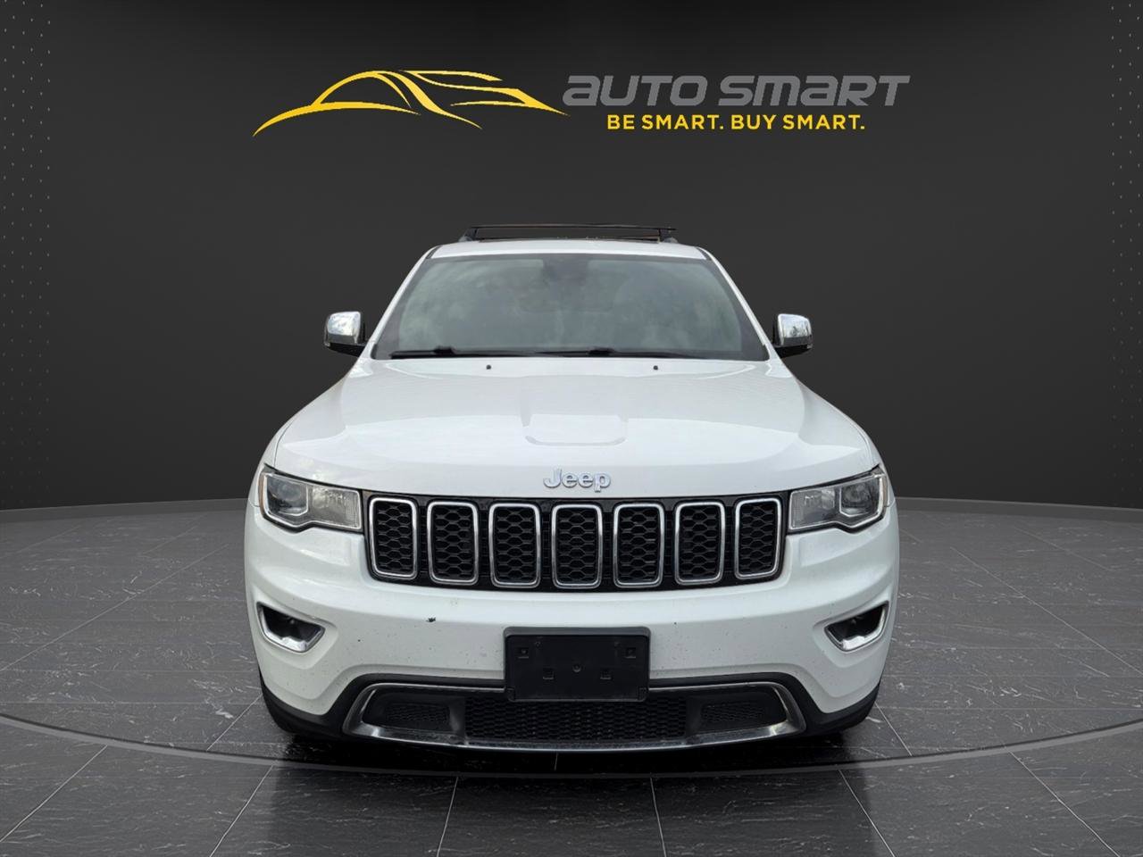 Used 2018 Jeep Grand Cherokee Limited AWD/4WD image 8