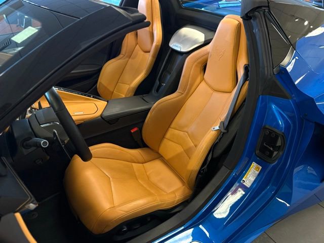 Used 2024 Chevrolet Corvette Stingray Preferred Conv w/ 2LT image 2