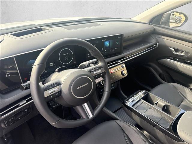 Used 2025 Hyundai Tucson Limited AWD/4WD image 3