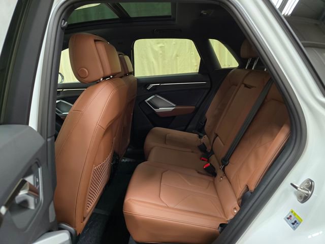 New 2025 Audi Q3 2.0T Premium image 26