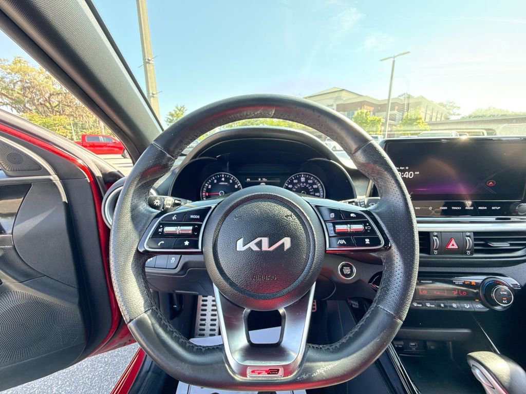 Used 2024 Kia Forte GT-Line image 10