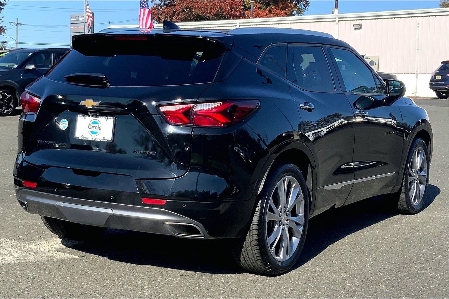 Used 2019 Chevrolet Blazer Premier w/ Sun and Wheels Package AWD/4WD image 11