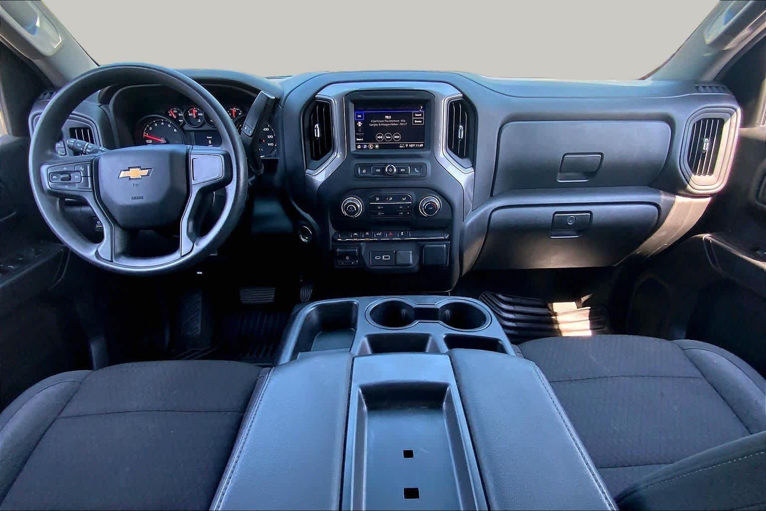 Used 2025 Chevrolet Silverado 1500 Custom AWD/4WD image 16