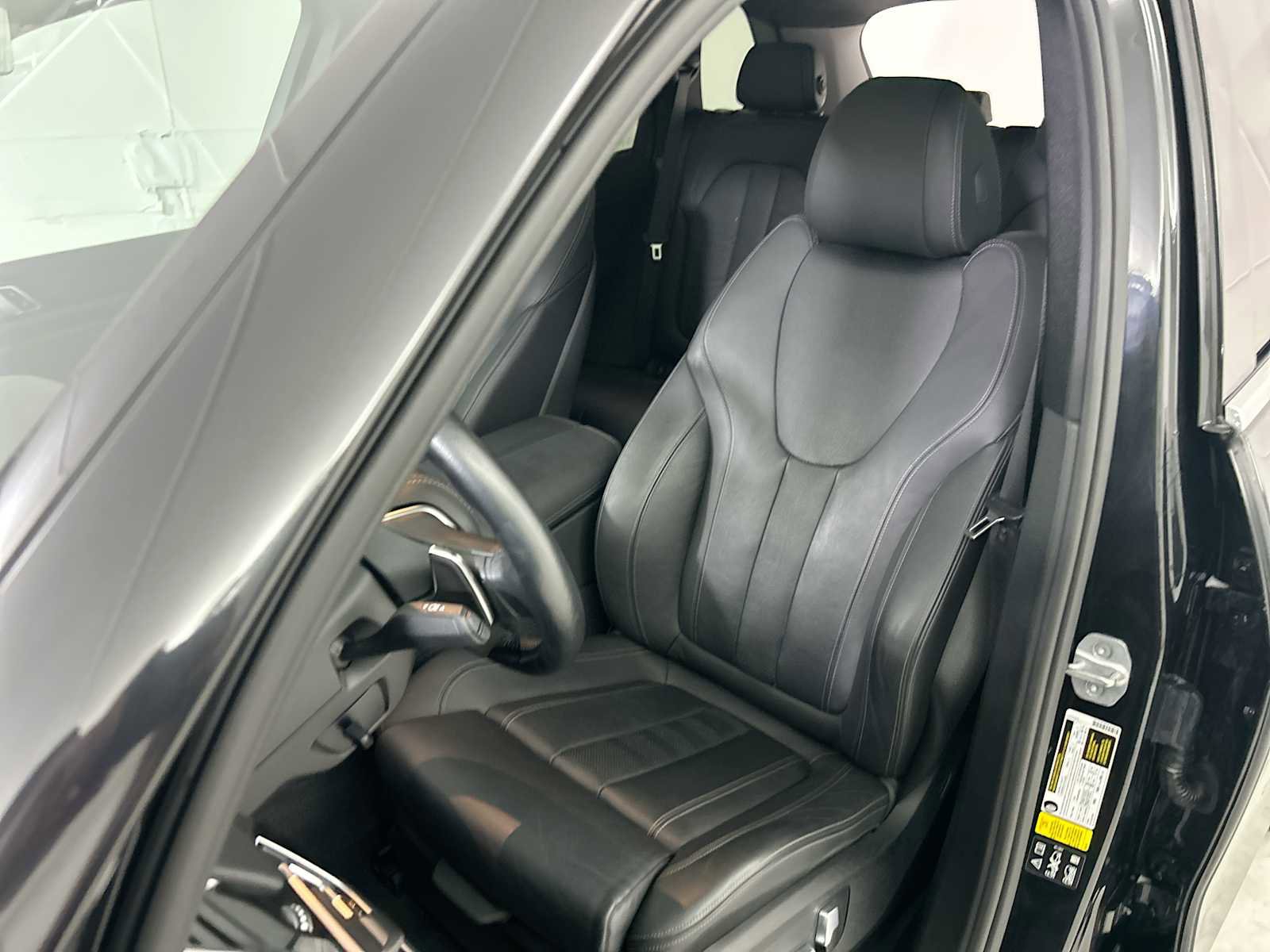 Used 2019 BMW X5 xDrive40i w/ Premium Package 2 image 13