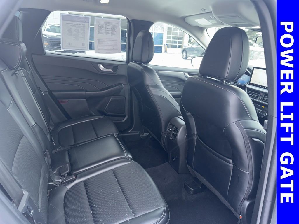 Used 2024 Ford Escape Platinum image 11