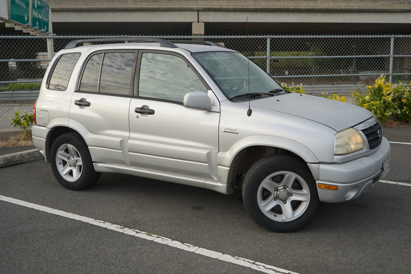 Used 2002 Suzuki Grand Vitara JLS image 5