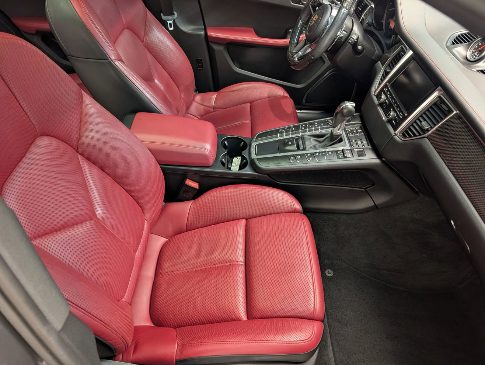 Used 2015 Porsche Macan S AWD/4WD image 17