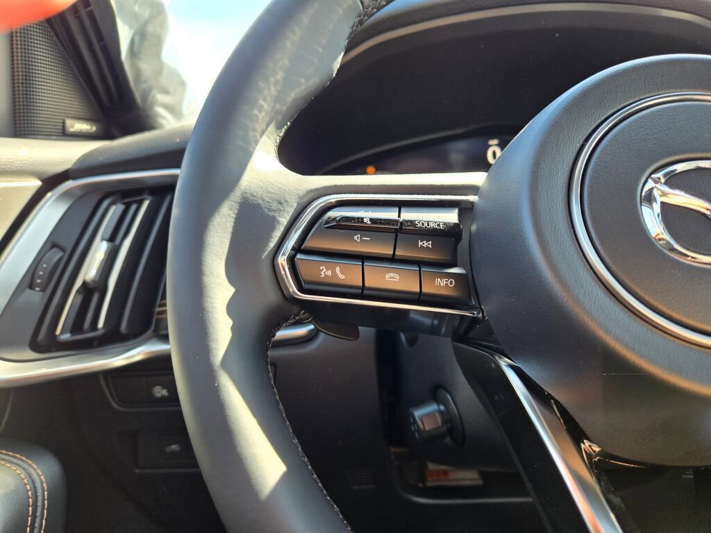 New 2026 MAZDA CX-90 Plug-In Hybrid w/ Premium Plus image 31