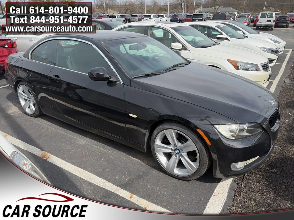 Used 2010 BMW 335i Convertible image 4