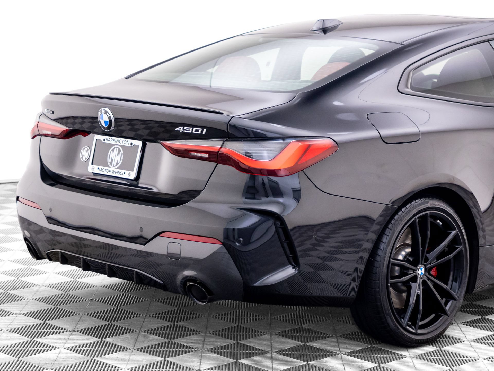 Certified 2024 BMW 430i xDrive Coupe w/ M Sport Package AWD/4WD image 33