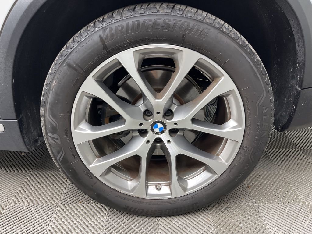 Used 2024 BMW X5 sDrive40i w/ Premium Package image 30
