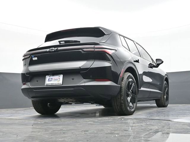 New 2026 Chevrolet Equinox EV LT w/ Midnight Package FWD image 35
