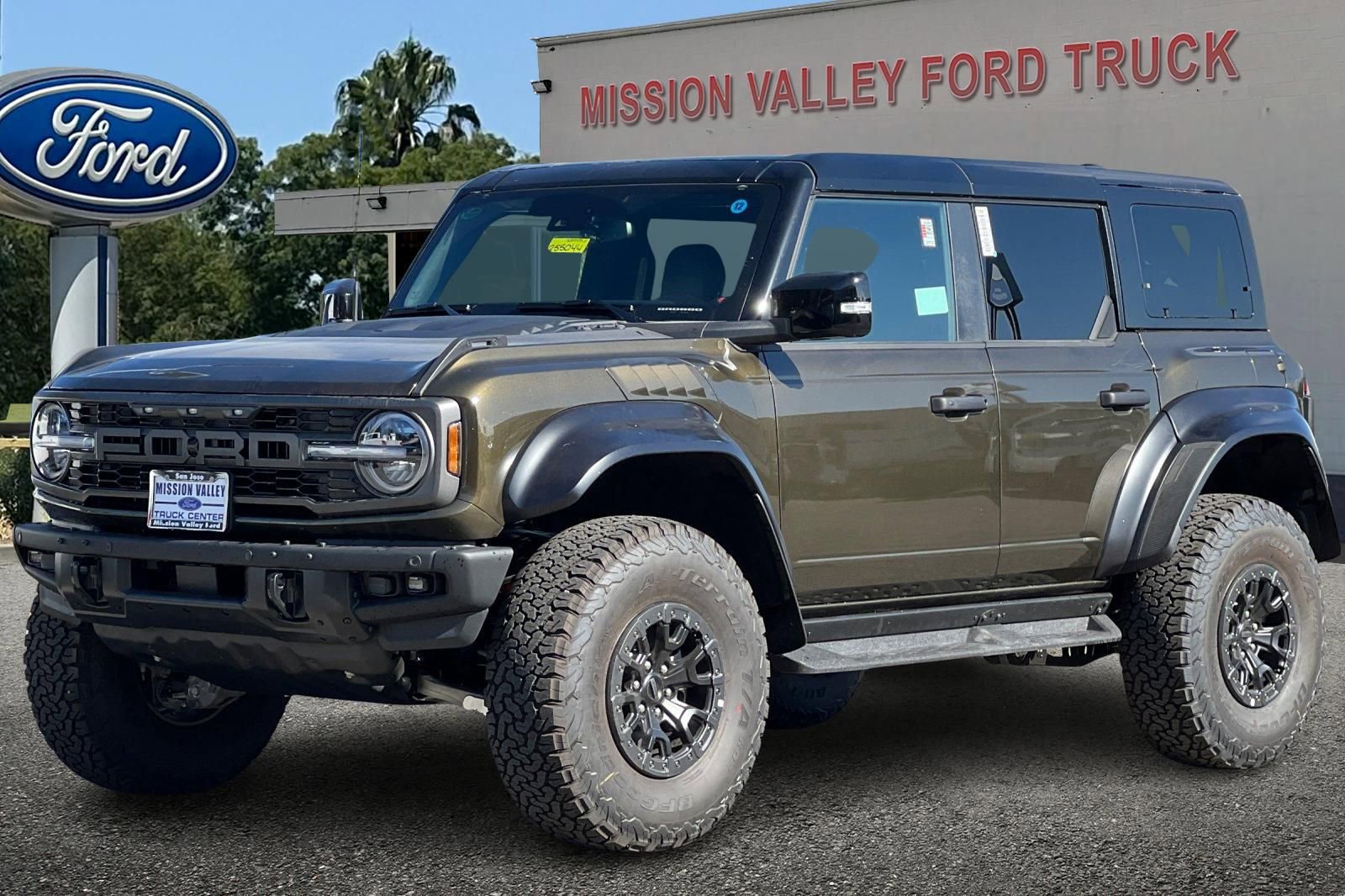 New 2025 Ford Bronco Raptor image 8