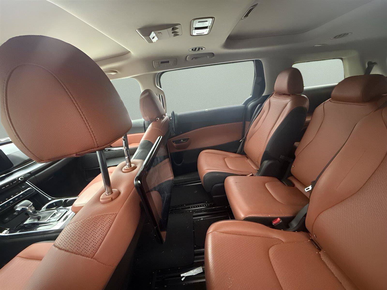 Used 2024 Kia Carnival SX Prestige FWD image 13