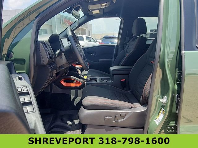 Used 2025 Nissan Frontier PRO-4X AWD/4WD image 19