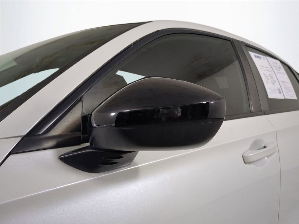 Used 2023 Honda Civic Sport image 12