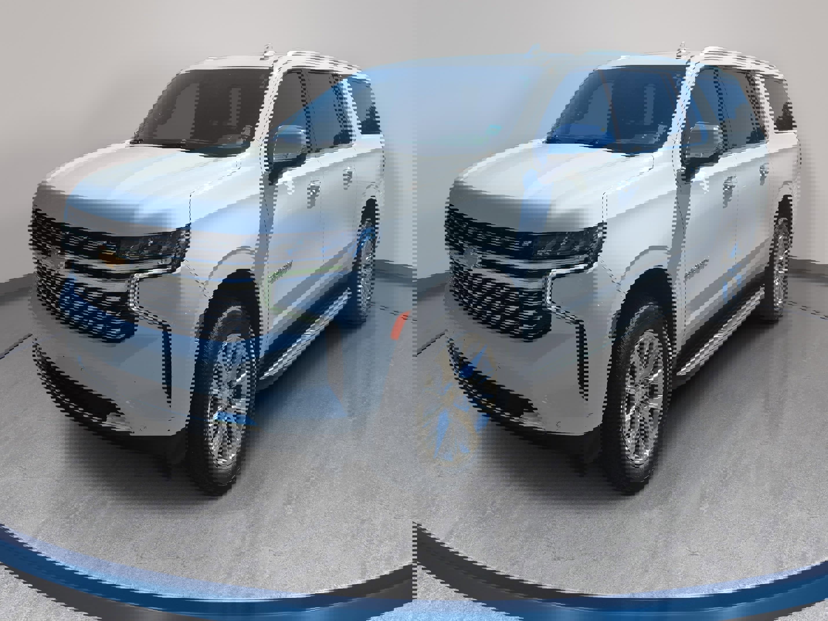 Used 2022 Chevrolet Suburban Premier image 1