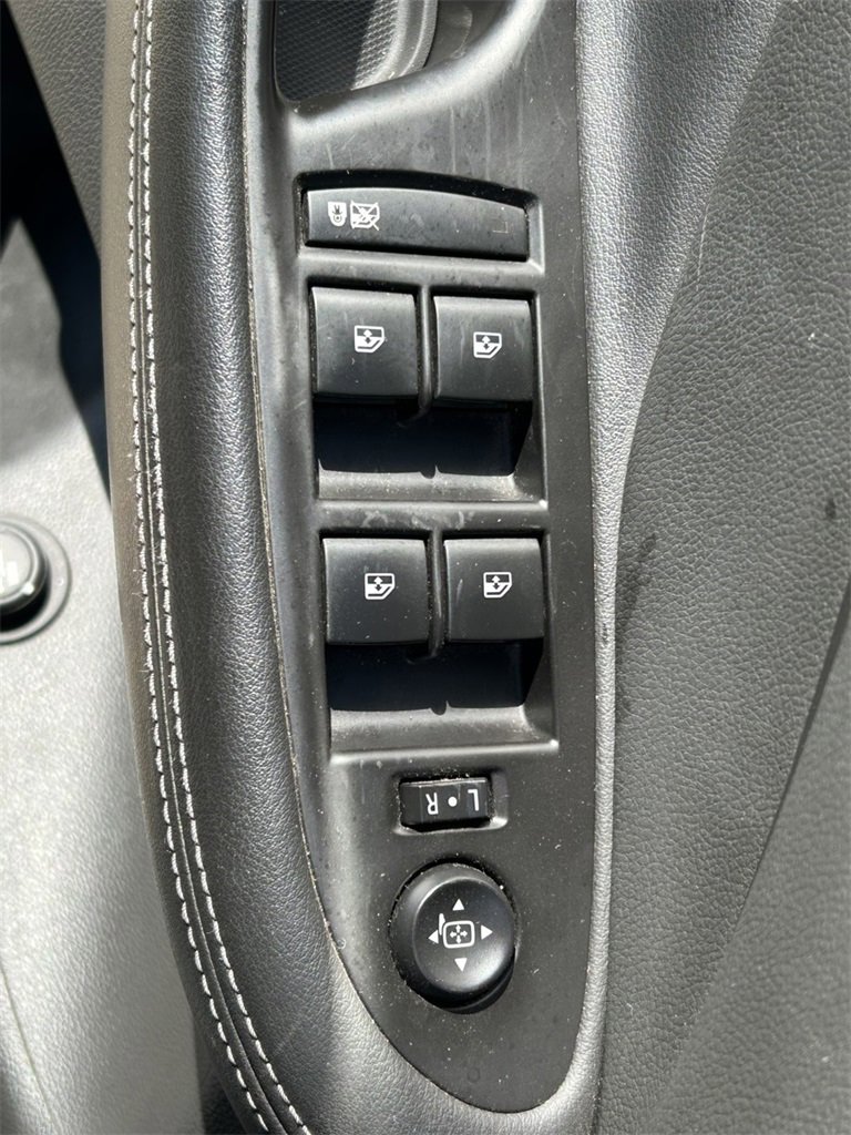 Used 2019 Buick Envision Essence image 22