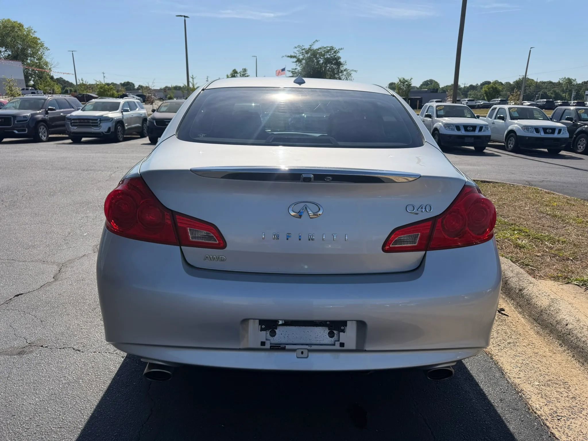 Used 2015 INFINITI Q40 AWD w/ Navigation Package image 6